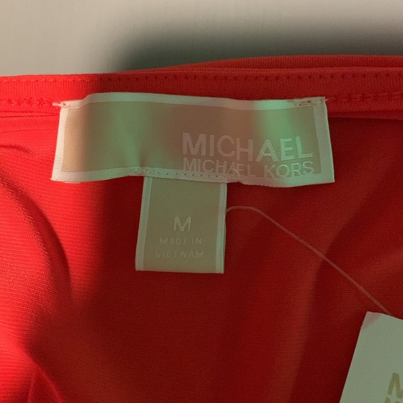 Michael by Michael Kors •NWT • Coral W/ gold hardware • Size Med - Picture 6 of 9